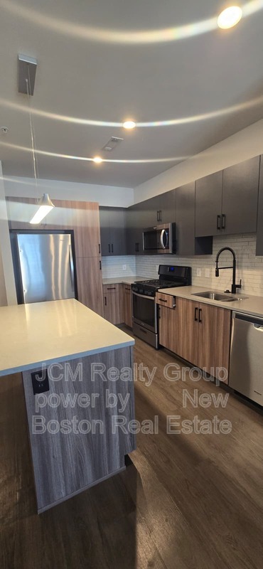 Chelsea Condo: 255 Vale Street