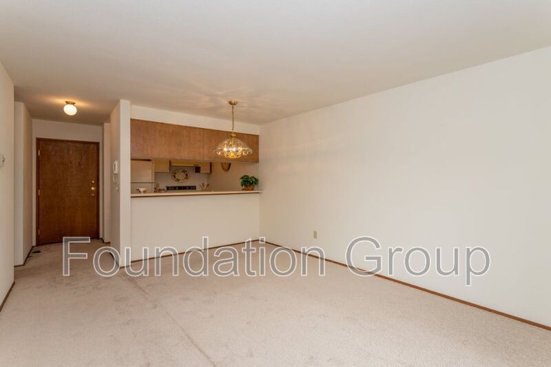 Seattle House: 12542 35th Ave NE