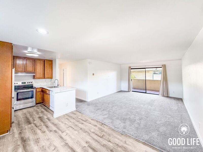 San Diego Condo: 4651 Pico St
