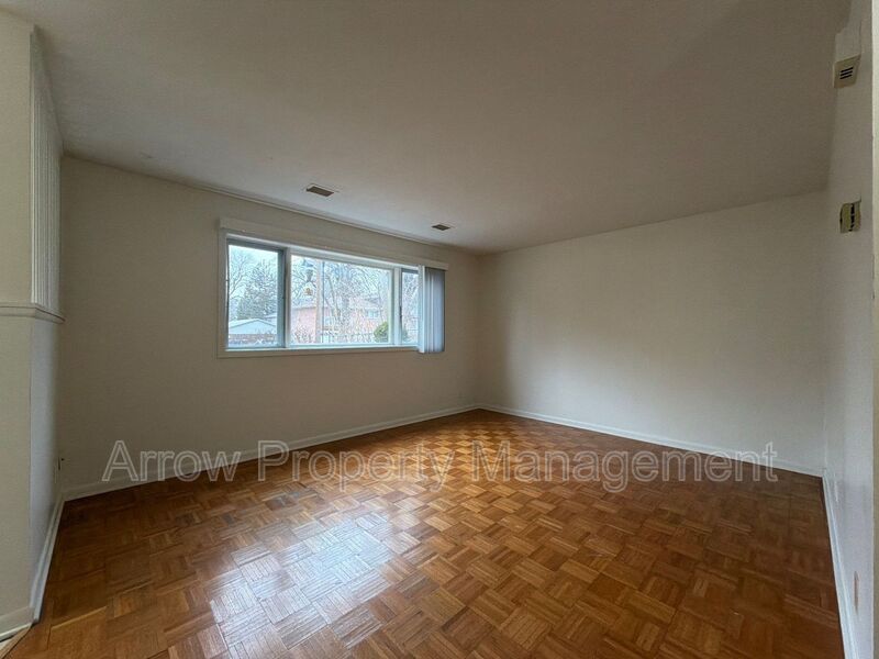 Lincoln Condo: 1424 S 20th Street