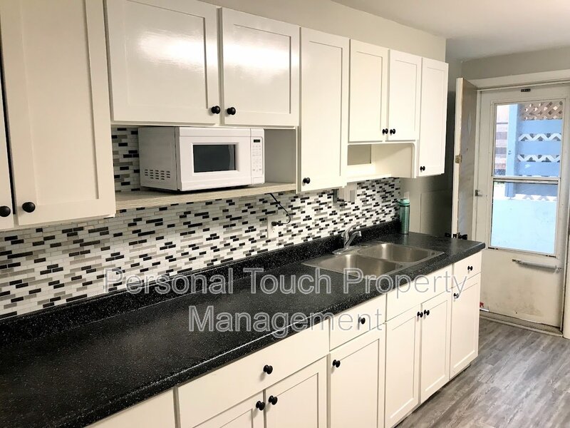 West Fargo Condo: 214 Morrison St