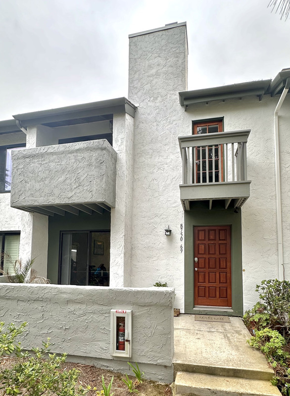 La Jolla Condo: 8750 Villa La Jolla Drive #69 - 69