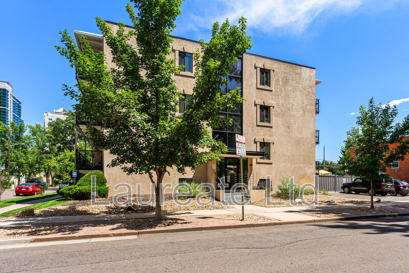 Denver Condo: 100 S Clarkson St