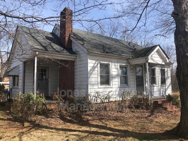 Salisbury House: 902 Bringle Ferry Road