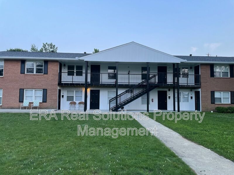 Washington Courthouse Condo: 2001 Heritage Dr.