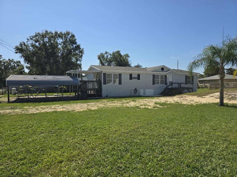 Winter Haven House: 127 Knollwood Dr