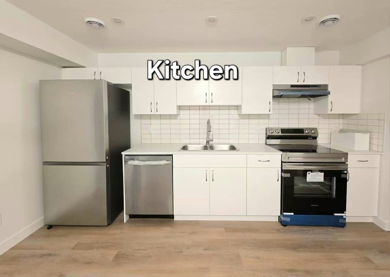 Edmonton Condo: 4632 177 Ave NW