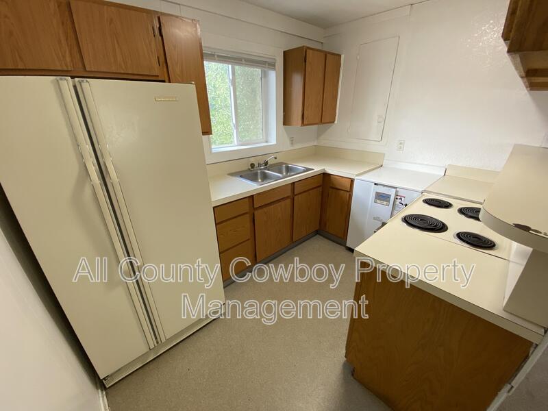 Laramie Condo: 862 N. 5th St.