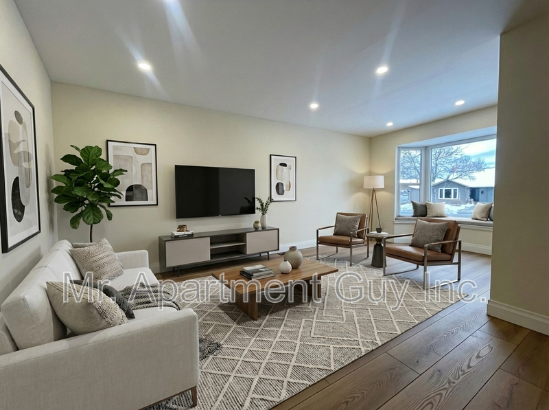 Burlington Condo: 2531 Cavendish Drive