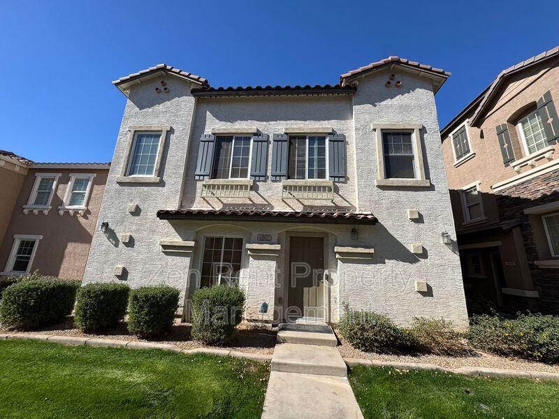 Gilbert House: 4062 E Windsor Drive