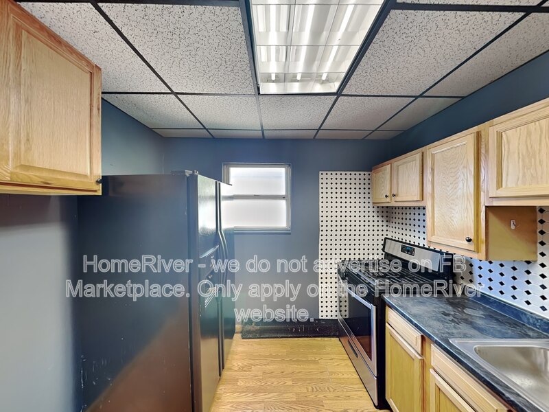Bellevue Condo: 502 Tingley Ave