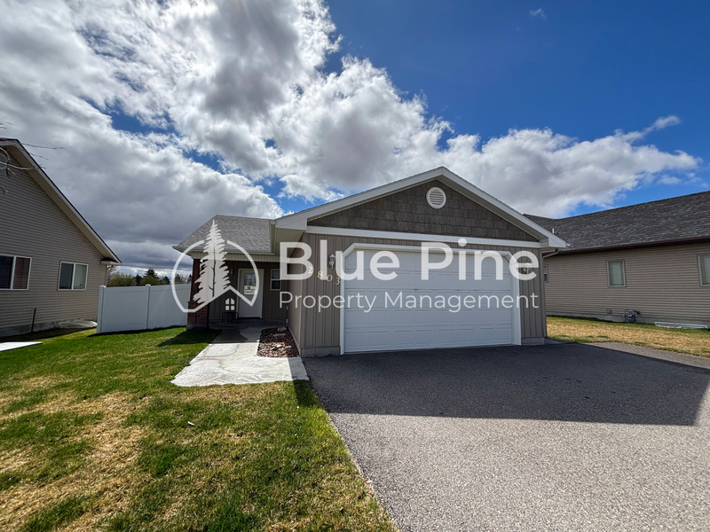 Idaho Falls House: 2803 Mary Drive