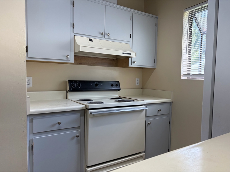 Tallahassee Condo: 1502 Belmont Trace