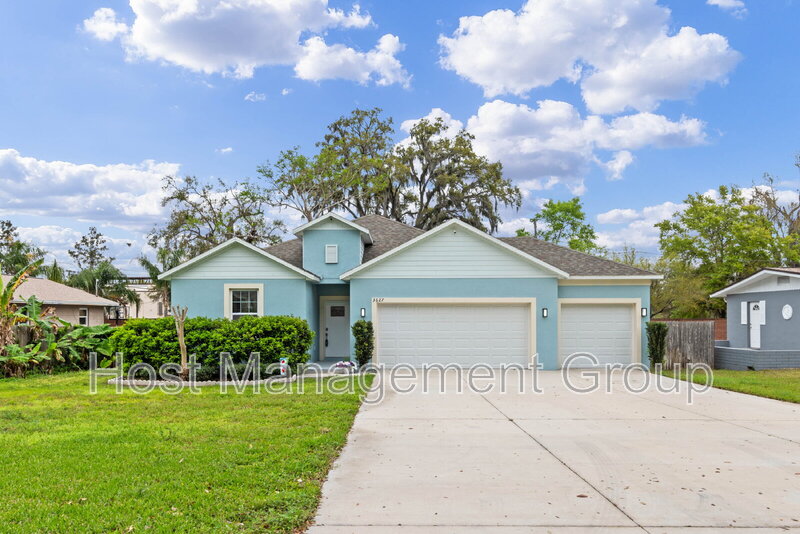 Apopka House: 3627 Palm Ave.