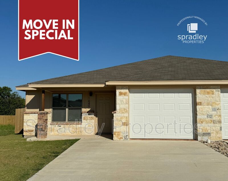 Little River-Academy Townhome: 1638 Sabine Rd