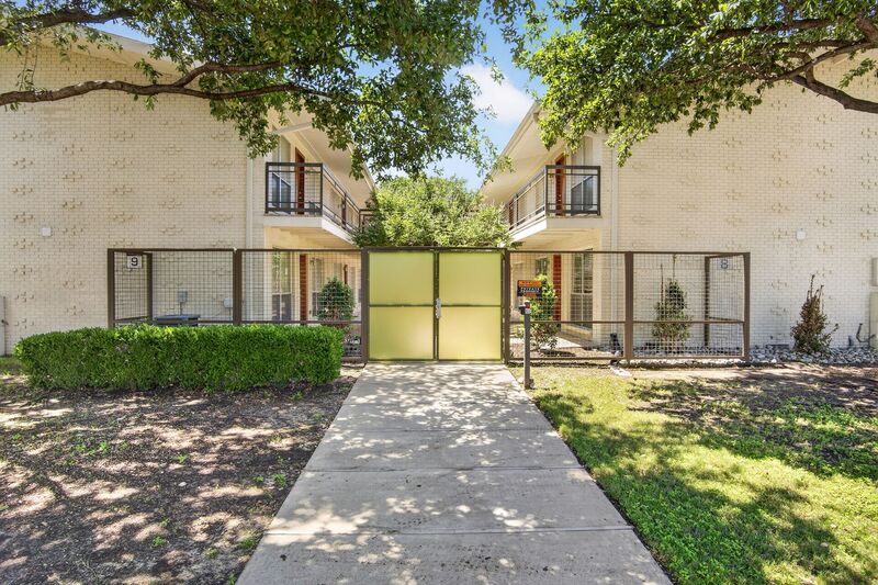 Dallas Condo: 4616 W Lovers Ln