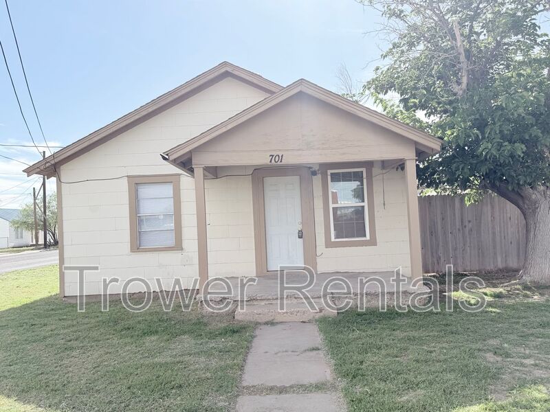 ODESSA House: 701 HILLCREST