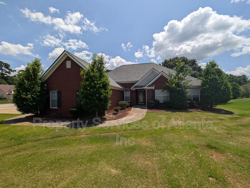 Mcdonough House: 101 Moss Pointe Dr
