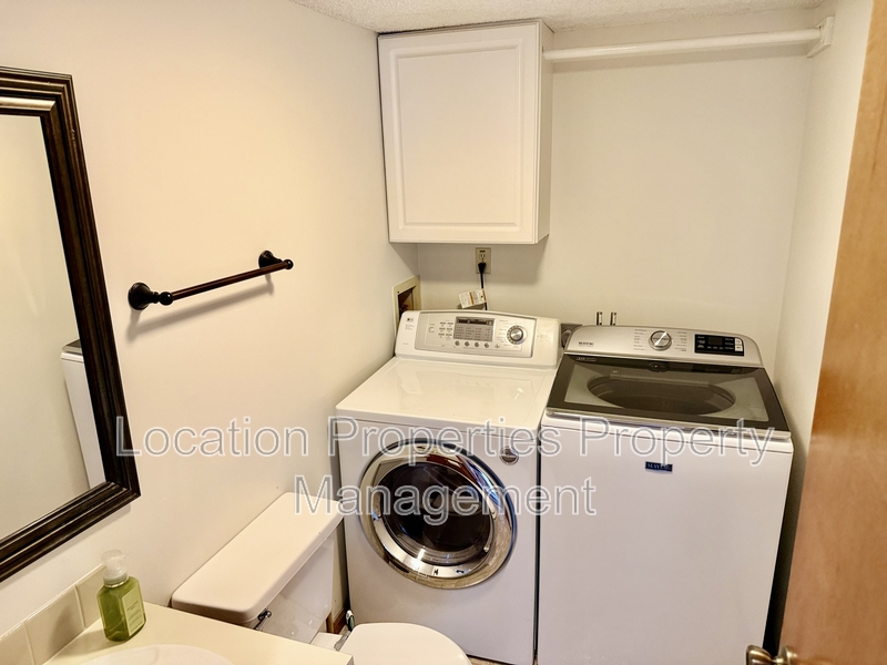 3619 Lakecrest Court, rental photo 9