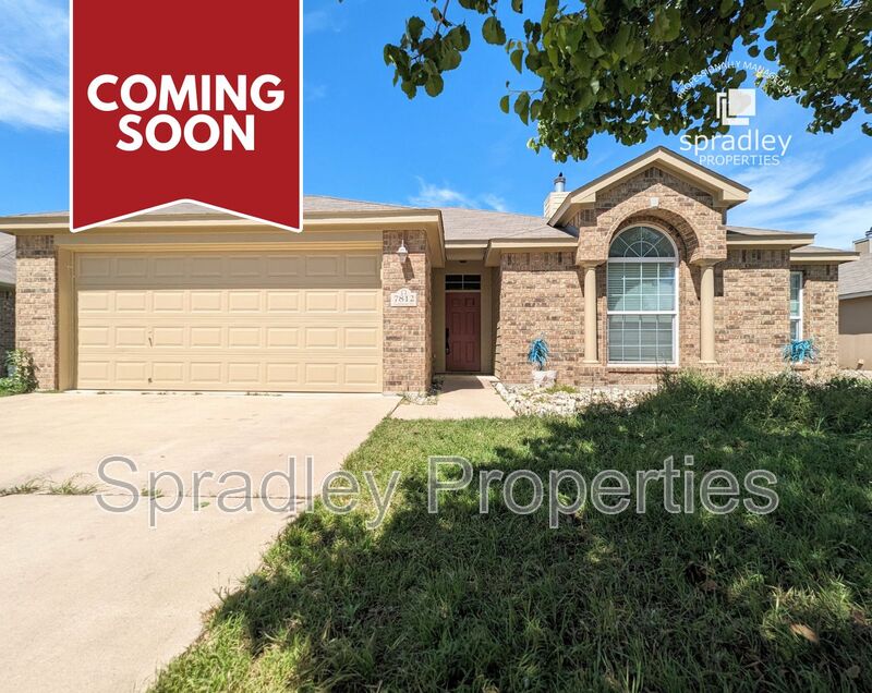 Temple House: 7812 Fieldstone Dr