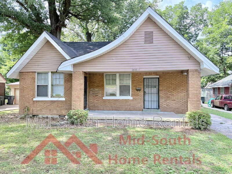 Memphis House: 3078 Chisca Avenue