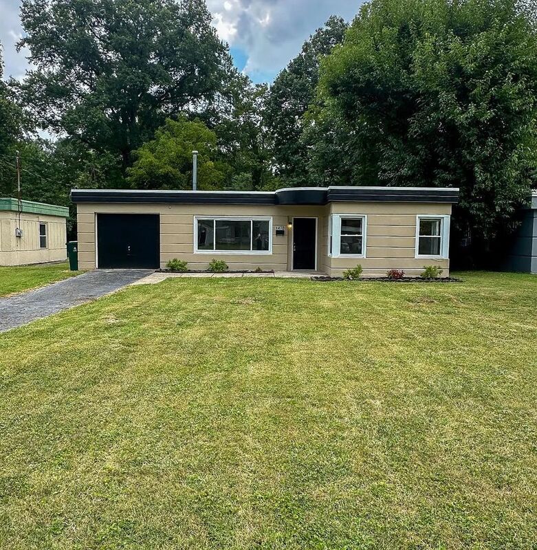 Cincinnati House: 1470 Antoinette Ave.