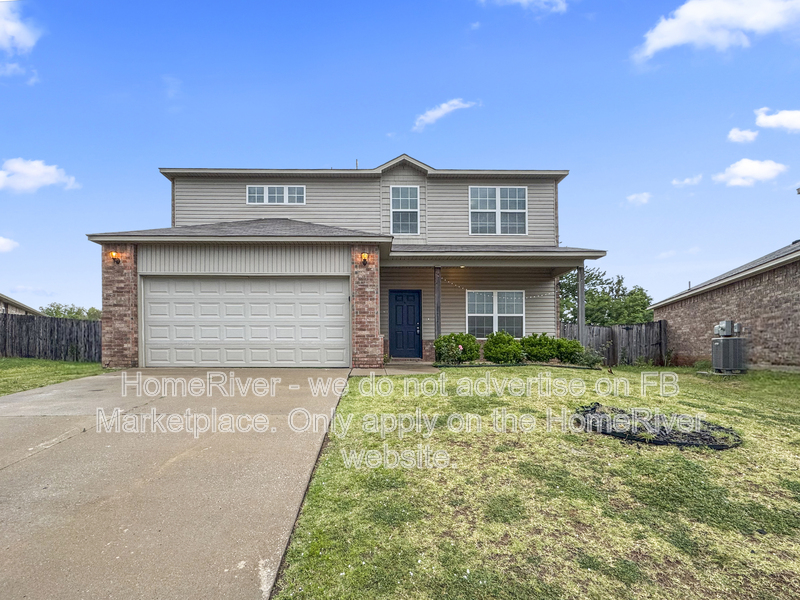 North Charleston House: 3273 Dublin Rd