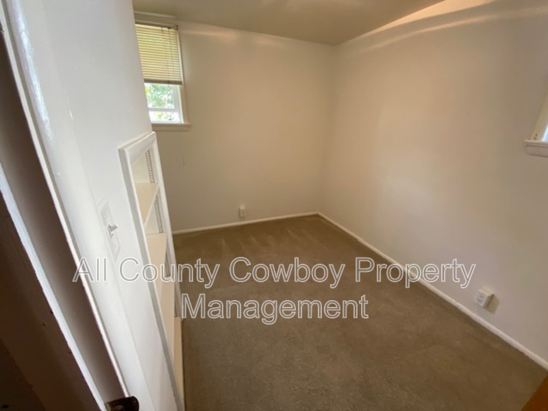 Main Rental Photo 8