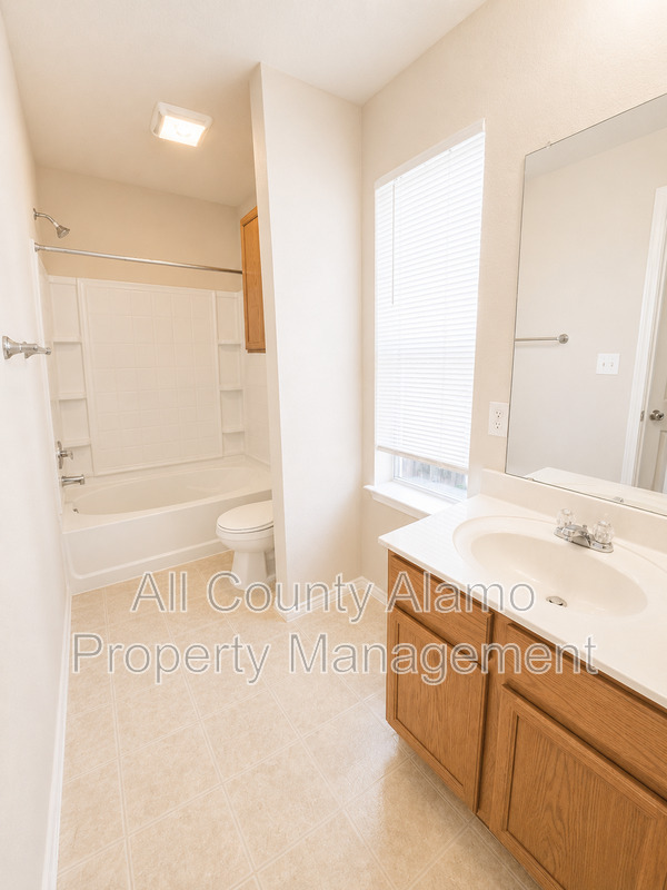 Main Rental Photo 23