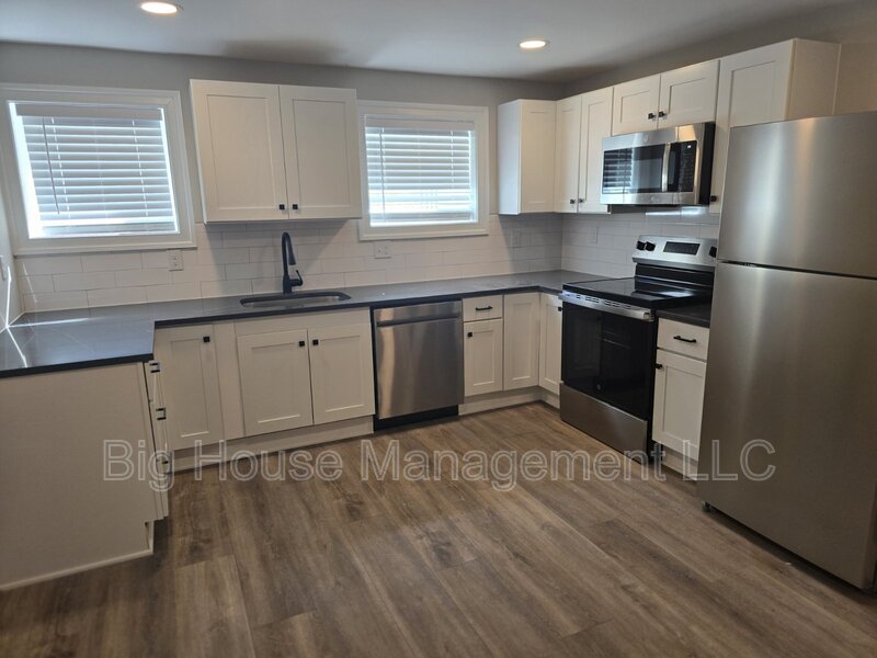 Baltimore Condo: 707 Druid Park Lake Dr