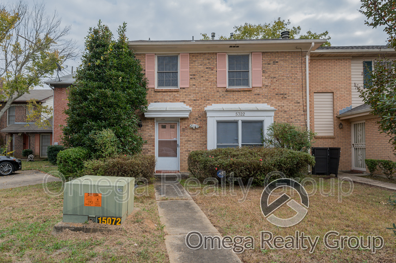 Montgomery House: 5322 Rexford Ct