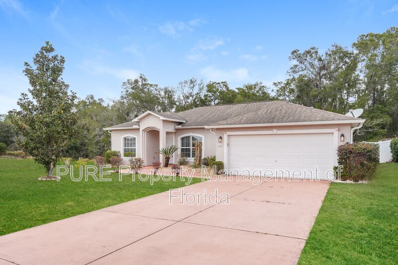 Ocala House: 3009 NE 27 Street