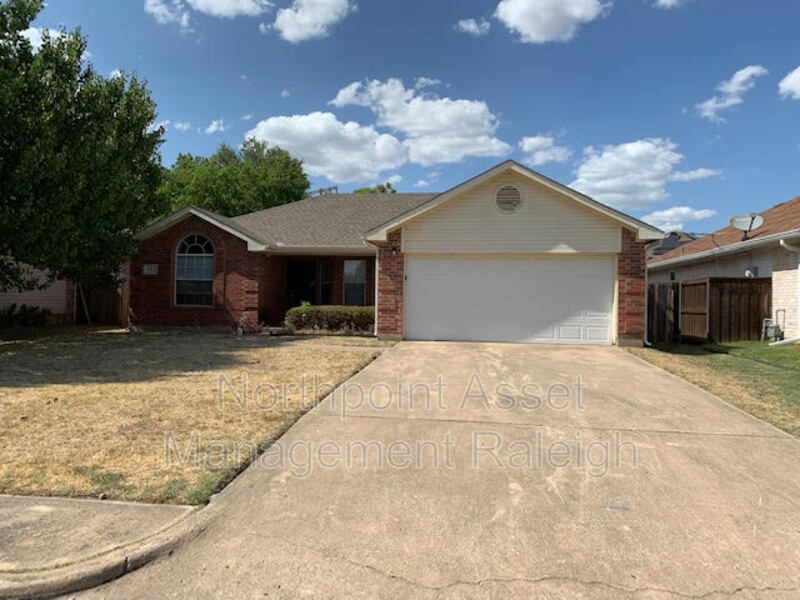 Request a Viewing for 1412 Mockingbird Ln Tenant Turner