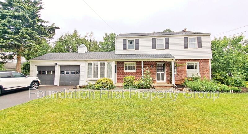 Hanover House: 232 Clearview Road