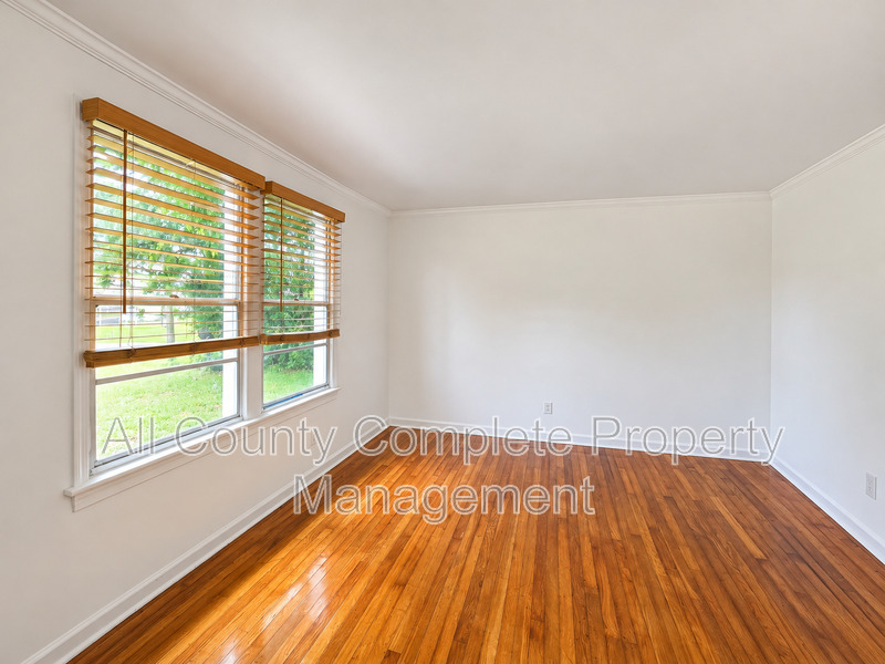 Main Rental Photo 4