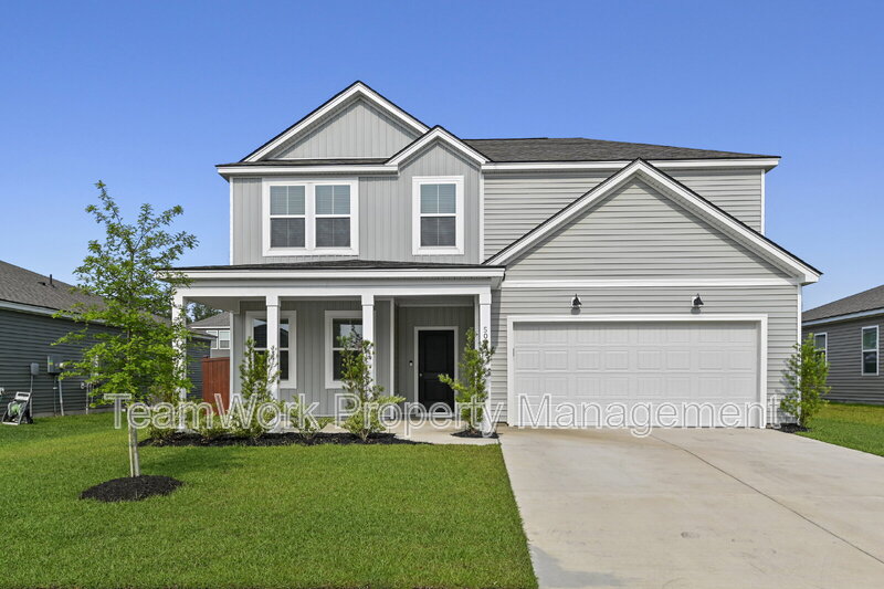 Summerville House: 507 Donnas View Way