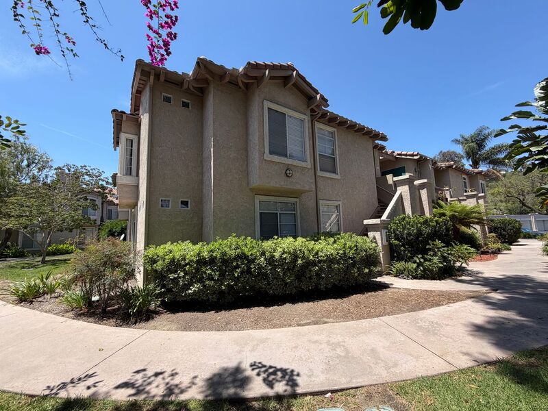Oceanside Townhome: 3416 Cameo Dr