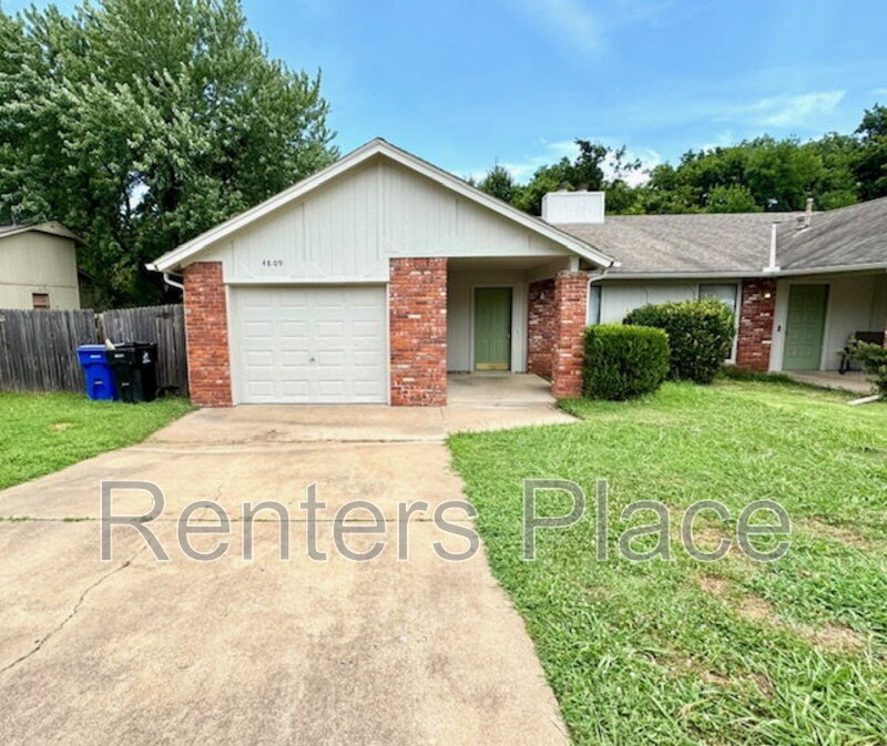 Broken Arrow Condo: 4809 S Gum Ave