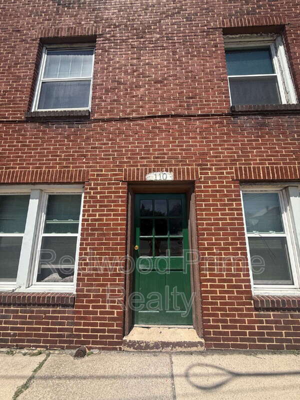 Altoona Condo: 110 Lloyd Street