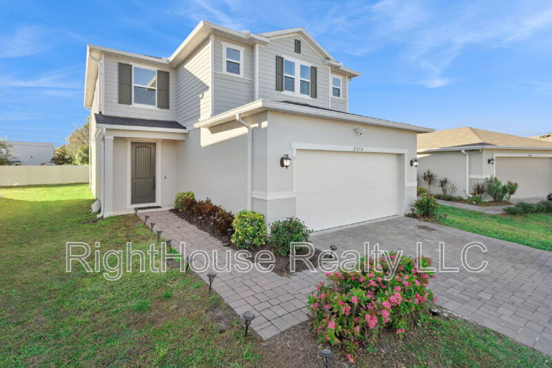 Sanford House: 2310 Twin Flower Lane