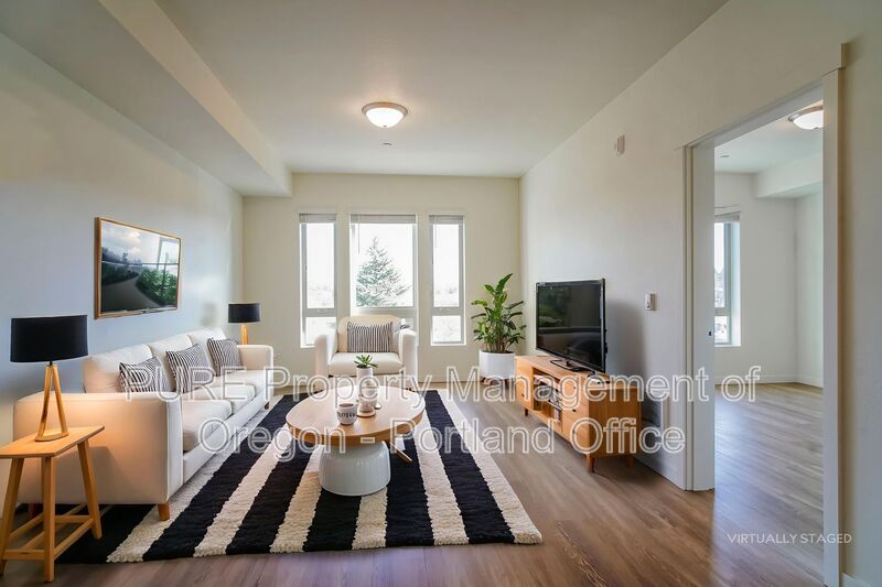 Fairview House: 22025 NE Halsey St