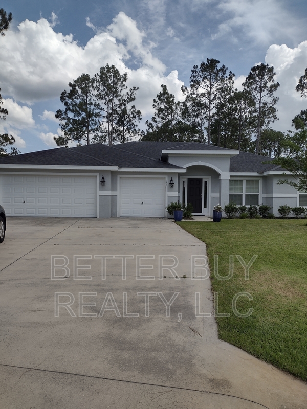 Palm Coast House: 16 Kalendar Court