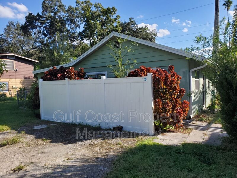 408 3rd Avenue Unit C Bradenton FL 34208 - Photo 2