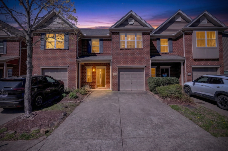 Brentwood Condo: 8333 Rossi Road - -