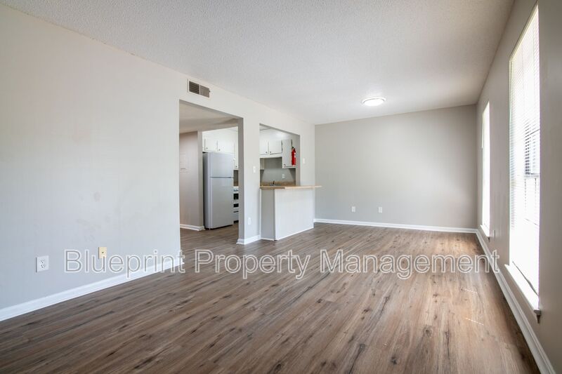 Birmingham Apartment: 1906 18th Place North