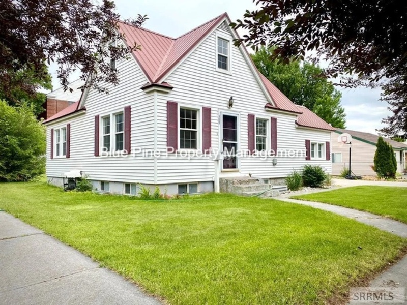 Shelley Condo: 309 South Milton Avenue