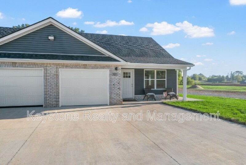 Oak Grove Condo: 602 Dahila Way