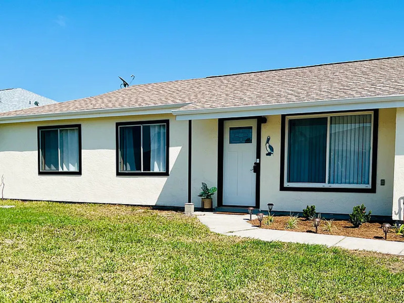 Port Charlotte House: 2338 Pappas Terrace
