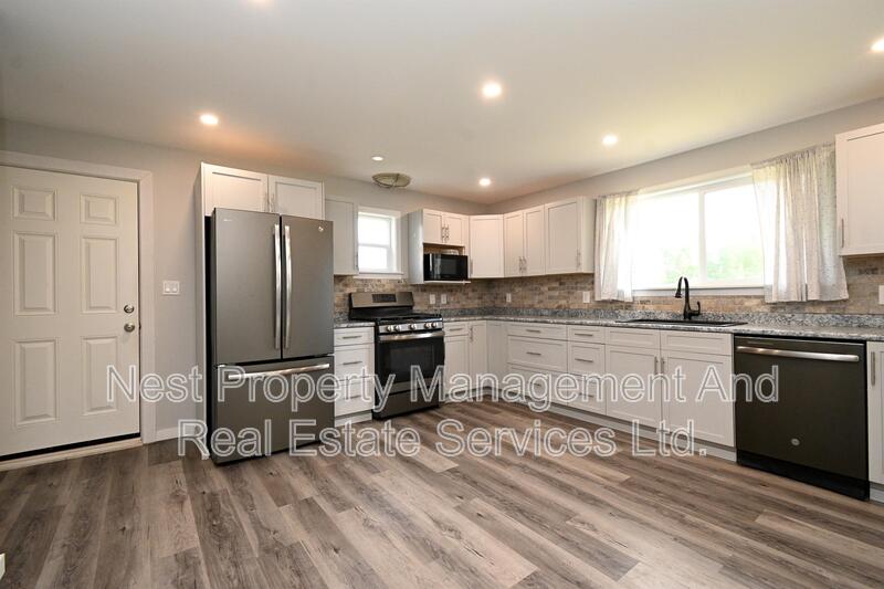 Prince George House: 24420 John Hart Highway