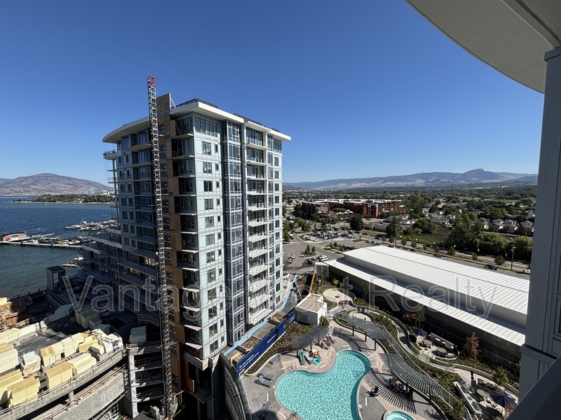 Kelowna Condo: 1408-3699 Capozzi Rd
